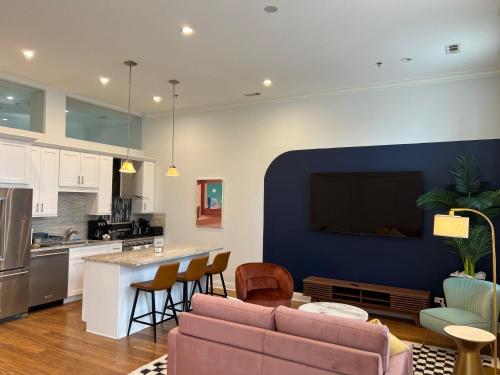 Chic 1 BR w Parking in Chicago, USA