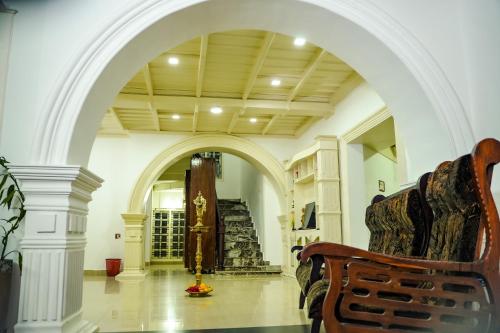 Bougain Villa Service Villa in Irulam