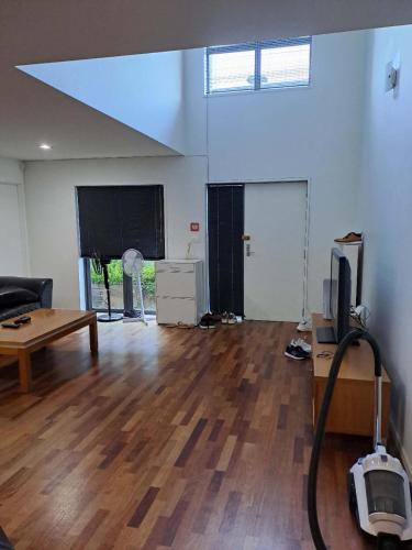 Quiet secure home in CBD, handy close to Downtown Britomart Ferry and Spark Arena, Auckland (zdjęcie 9)