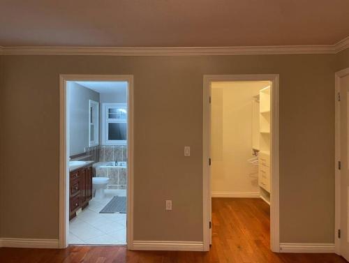 Spacious Home in Surrey in Surrey, Canada