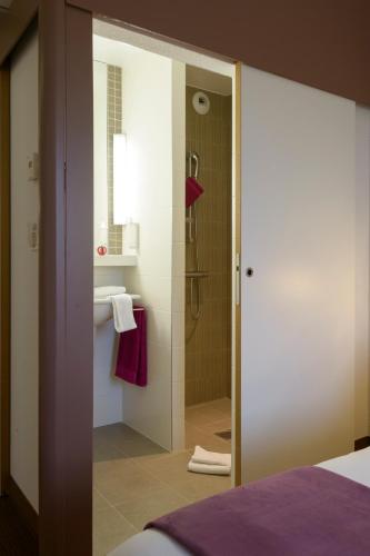 Best Hotel Reims Croix Blandin - image 6