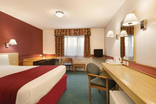 Days Inn Hotel Bradford - Leeds - image 4
