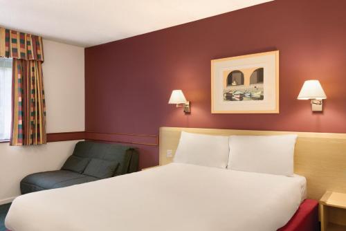 Days Inn Hotel Bradford - Leeds - image 5