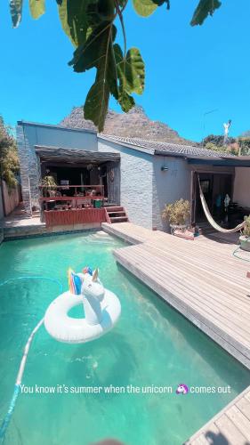 Pool, 3 Bedroom House with En-suite and King Size beds, Hout Bay