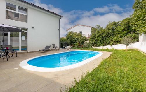 1 Bedroom Awesome Apartment In Dramalj