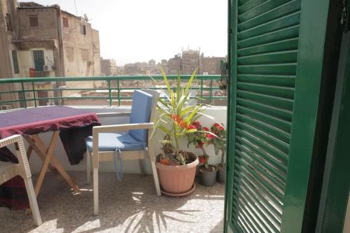 Artistic apartment with a terrace in Downtown