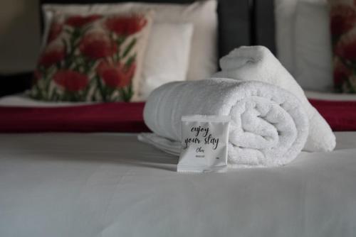 Twin/Double Room image 2