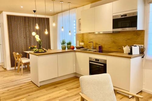 Komfort - Suite zentral, mit Balkon und Waschmaschine, Düsseldorf (photo 9)