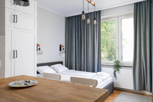 RentPlanet - Studio przy Parku Szczęśliwickim, Варшава
