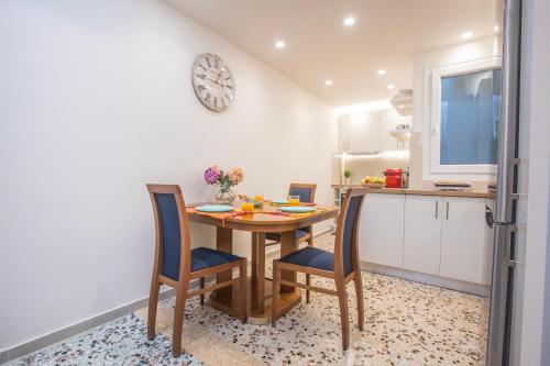 Bethy's Corfu Harbour Apts Bethy's Corfu Harbour Apts