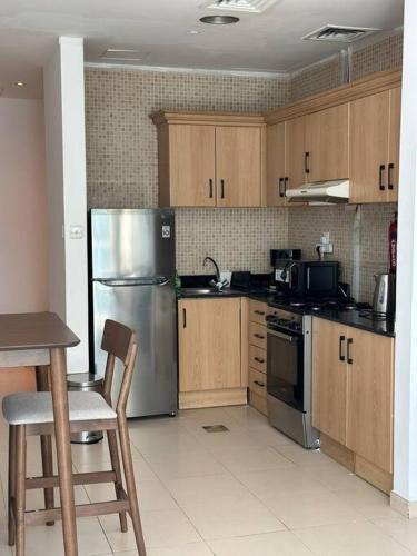 Urban Cozy 1BR apartment with Canal view - Free parking, Dubaï (photo 7)
