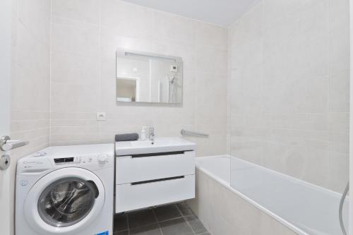 Appartement Quartier Tour Eiffel 6 Free Netflix - image 6