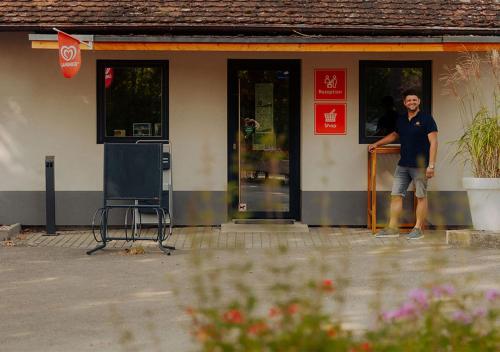 AZUR Waldcamping Auwaldsee 4