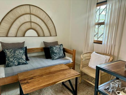 30 Wilson – Jinja
