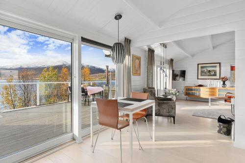 Vedere, Hakøyveien 151, Tromsø in Kvaloysletta