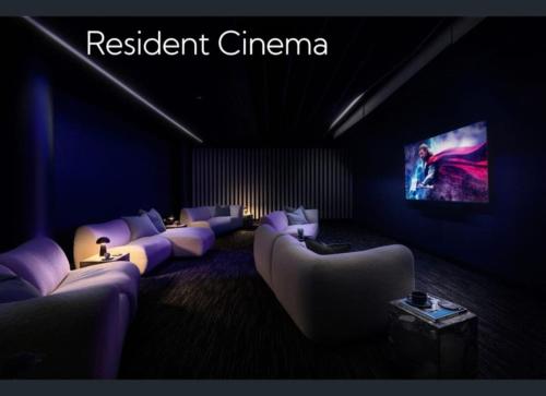 Modern Homy 1B1B APT Pool Gym Cinema Westfield Cafe