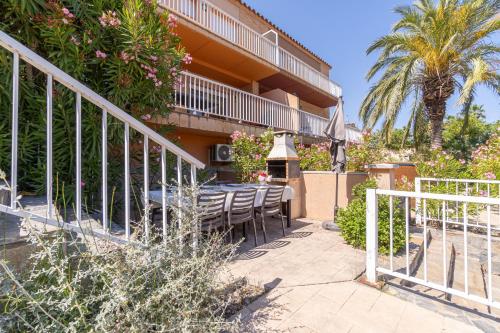 Four-Bedroom House image 2