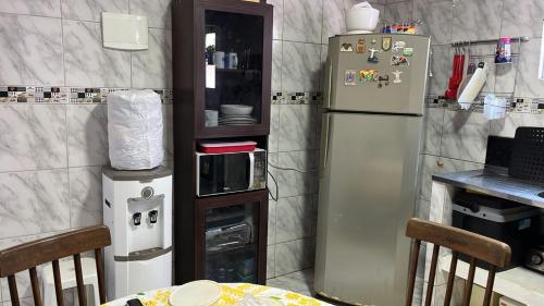 مطبخ, SUITE banheiro privativo & QUARTO banheiro social PERTO DO GERALDÃO E AEROPORTO-AFOGADOS- RECIFE (SUITE banheiro privativo & QUARTO banheiro social PERTO DO GERALDAO,UNIVERSO, UFPE,AEROPORTO-AFOGADO) in Imbiribeira