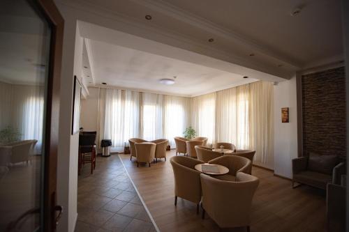 Зручності, Del Monte Predeal in Предял