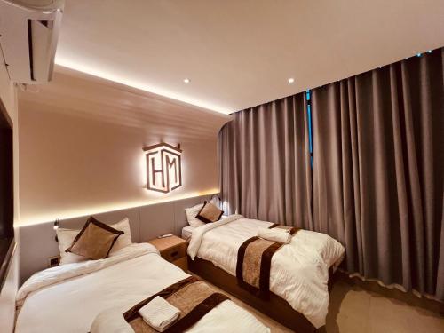 Double or Twin Room with View image 3