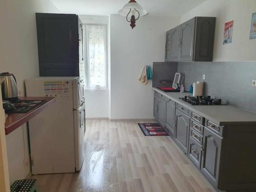 Gite de l'ancienne gare in Saint-Sulpice-le-Dunois