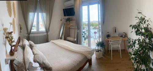 Double Room with Balcony