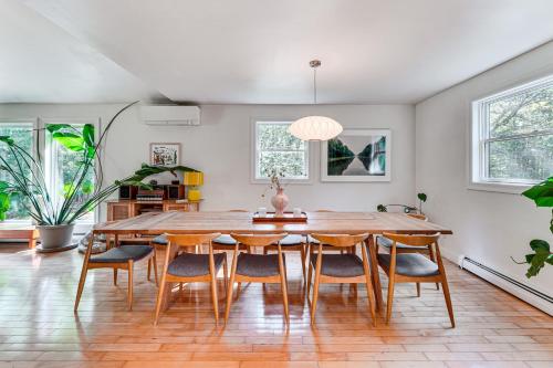 Secluded Kerhonkson Home with Fire Pit, Near Hiking! in Accord, USA