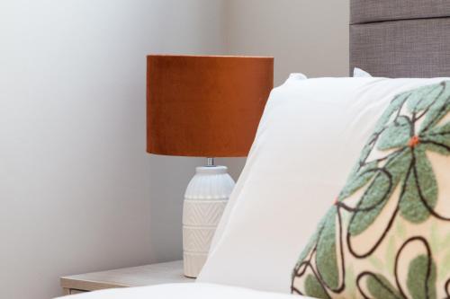 Central Leeds Apartments Near Station - 1 to 3 Bedroom Options - Sleeps 1 to 6, Leeds (foto 10)
