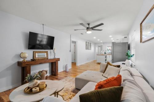 Nights of lights special, walking distance to down town, pet friendly gem in St. Augustine, USA