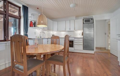 Konyha, Awesome Home In Bedsted Thy With Wifi in Bedsted Thy
