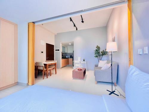 One Uptown Residence BGC 5