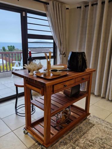 Studio Apartment with Sea View image 5