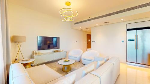 Vacationer Holiday Homes I Lux 3 Bed I Private Beach Access, Emaar Beachfront I Sunrise Bay Tower 2, Dubaj (fotografie 11)