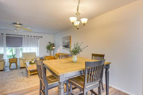 5 Mi to Dtwn Family-Friendly Sarasota Home in Sarasota, USA