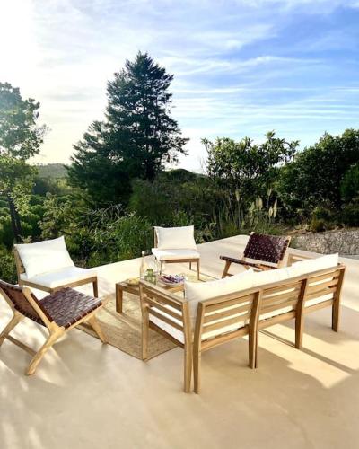 Arrábida Quiet Luxury Escape with Pool and Tennis gîte à louer Calhariz