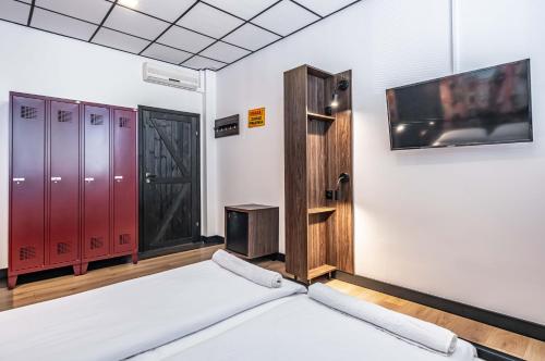 Vola Hostel – Warsaw, NY