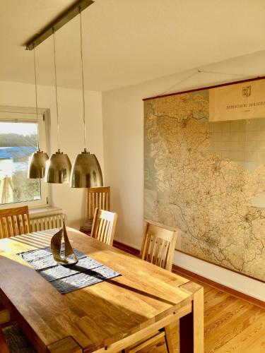 Ostseenahes Traumhaus am Kiel-Kanal in Schleswig-Holstein - Zum Ostseestrand in zehn Minuten in 阿爾滕霍爾茨