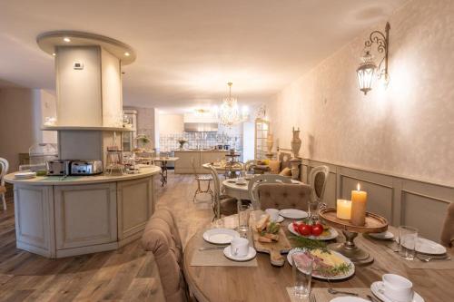 Létesítmények, AMORE RENTALS - Villa Il Casello in Sala