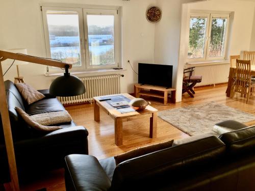 Ostseenahes Traumhaus am Kiel-Kanal in Schleswig-Holstein - Zum Ostseestrand in zehn Minuten in 阿爾滕霍爾茨