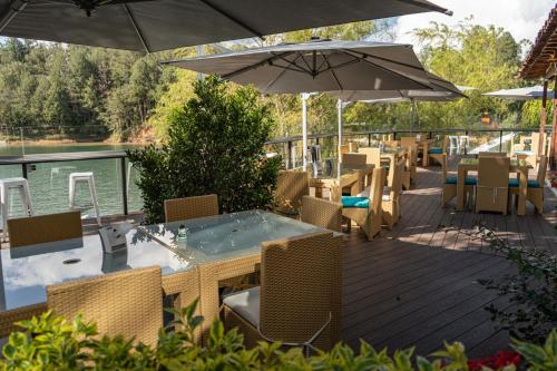 Balcony/terrace, Hotel Los Recuerdos in Guatape
