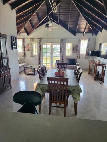 Villa Riana Barbados in Welches