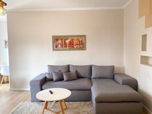 Modern Apartment at New Bazaar, Central Tirana, Tirana (photo 5)