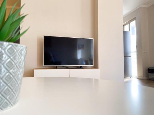 Modern Apartment at New Bazaar, Central Tirana, Tirana (photo 7)