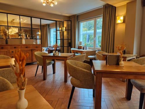 Cocoon Hotel Belair in Буршид