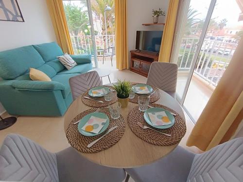 Zola Sea View Apartment, Las Vistas 1