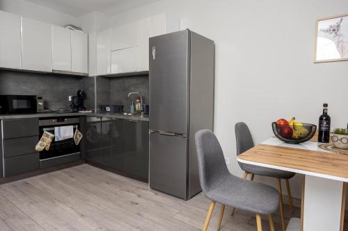 Free Parking Modern 1BR Comfort in Oborishte, Sofia (Foto 10)