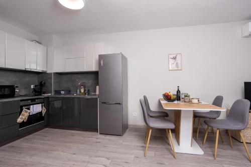Free Parking Modern 1BR Comfort in Oborishte, Sofia (Foto 11)
