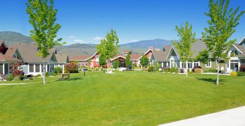 4 Bedroom House Walking Distance To Pools - #4