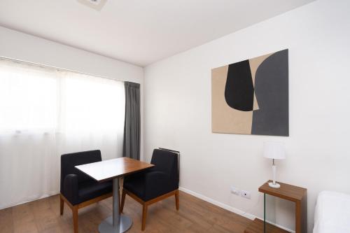 Triple Room image 2