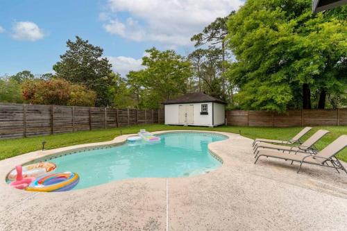 PAWSome Pet & Family Pool Retreat in St. Augustine, USA